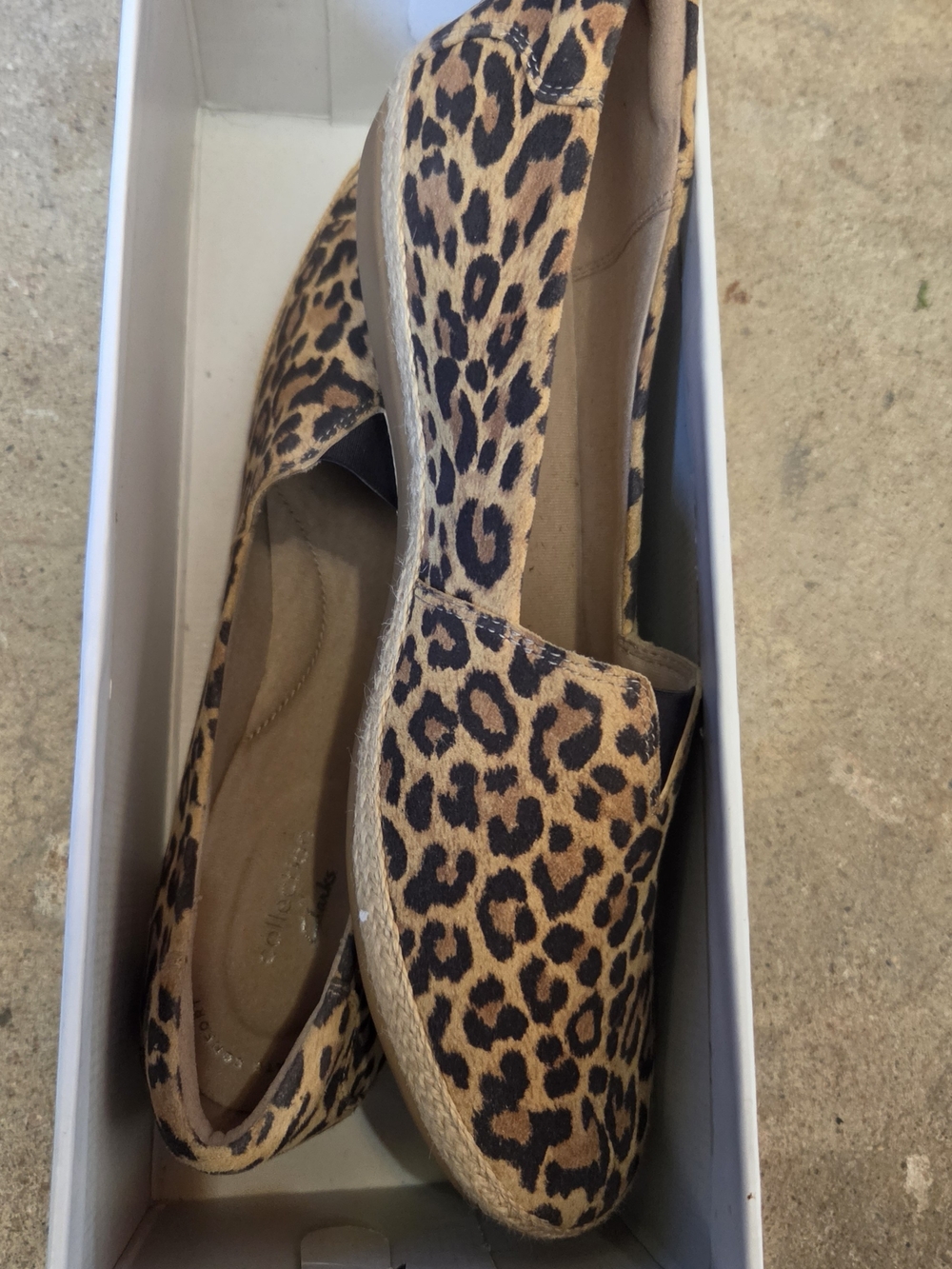 Clarks Women's Leopard Print Slip-On Flats in Tan and Black - Picture 3 of 3